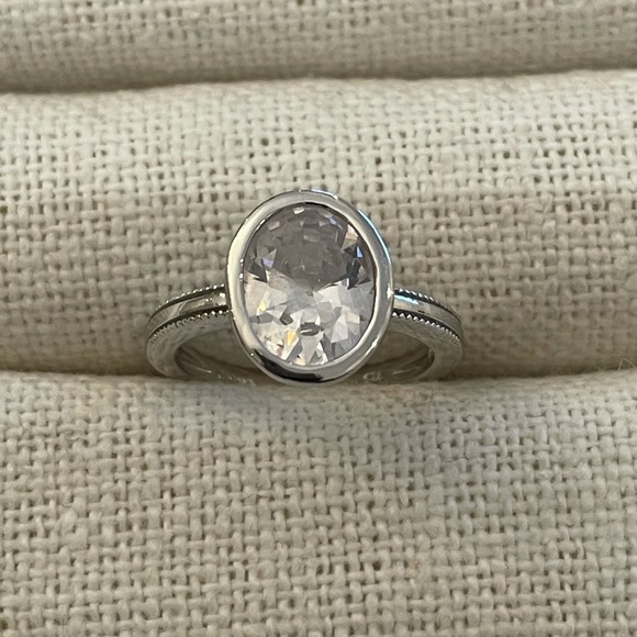 3 sterling silver and cubic zirconia rings - Picture 10 of 15